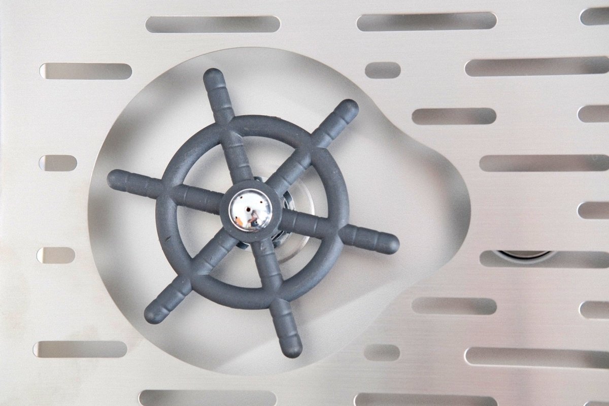 Pitcher rinser with drip tray - Café Liégeois Canada Inc.